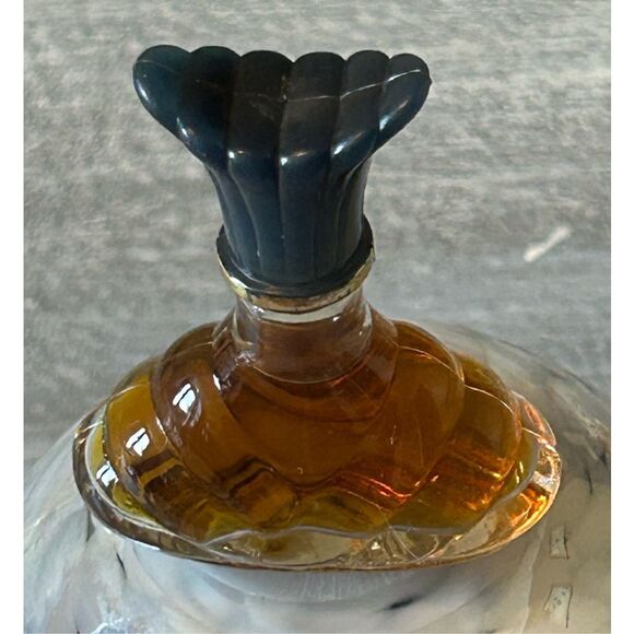 Zeenat Miniature Perfume - Picture 1 of 1